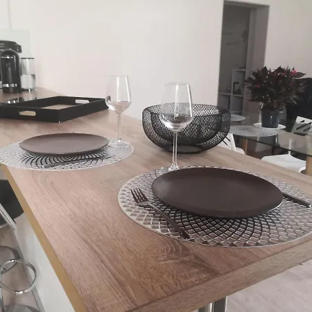 Chez Alex Et Sophie * Louzac-Saint-Andre