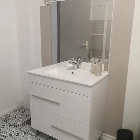 Chez Alex Et Sophie Semesterbostad Louzac-Saint-Andre