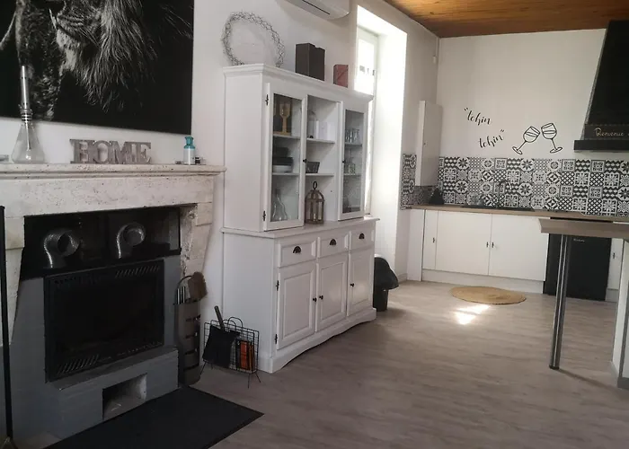 Chez Alex Et Sophie * Louzac-Saint-Andre