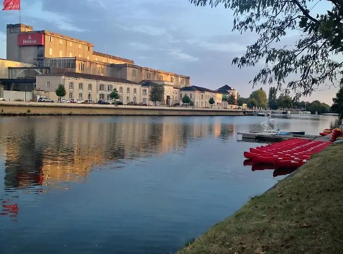 Chez Alex Et Sophie בית נופש