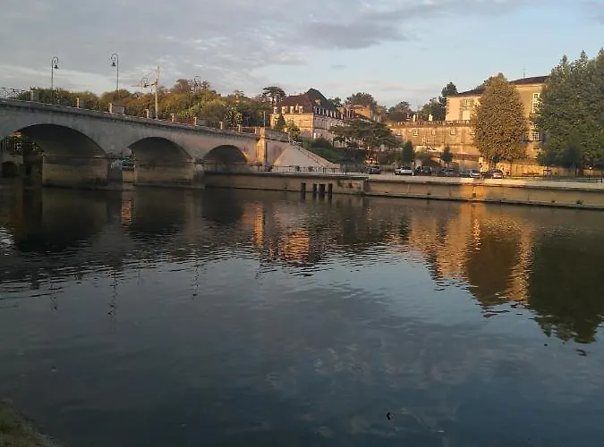Chez Alex Et Sophie Louzac-Saint-Andre